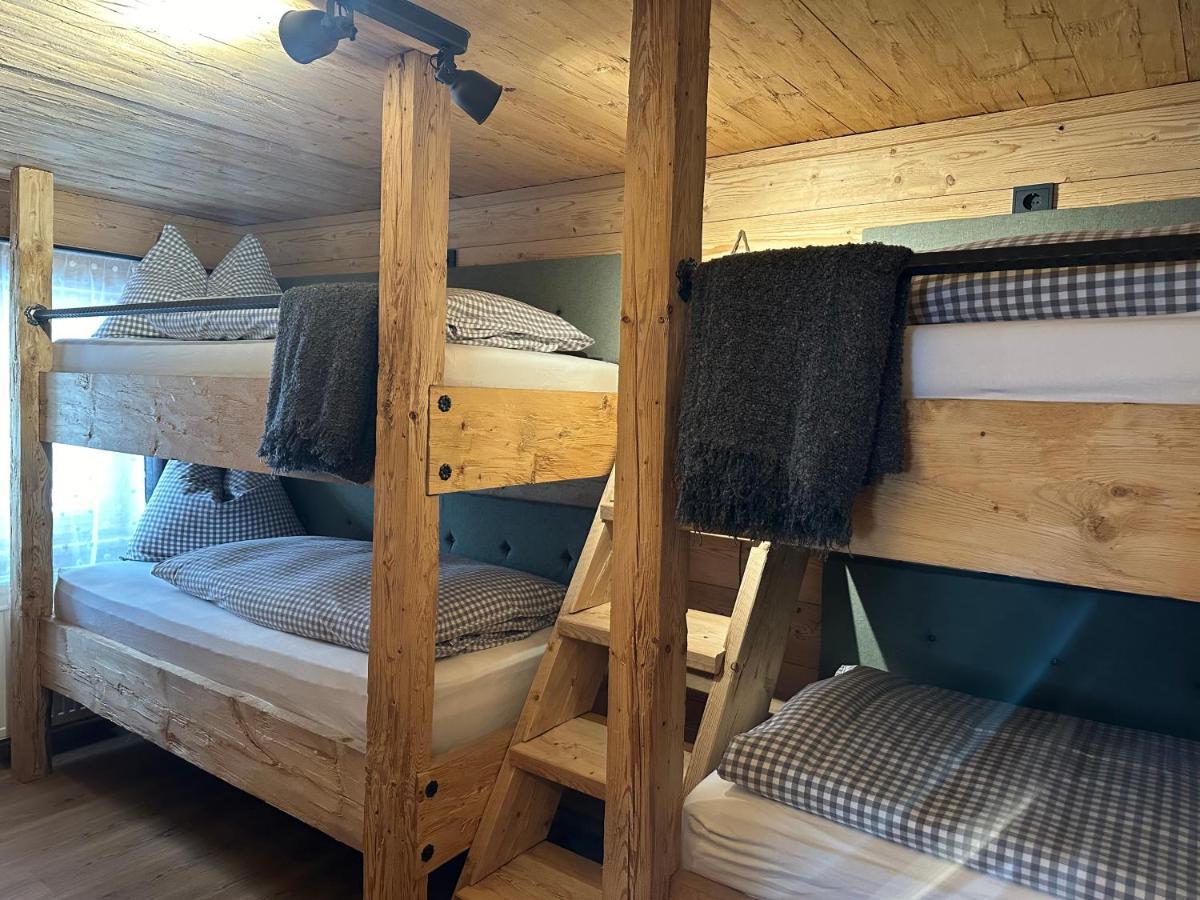 Hotel Peer Alm Navis Esterno foto