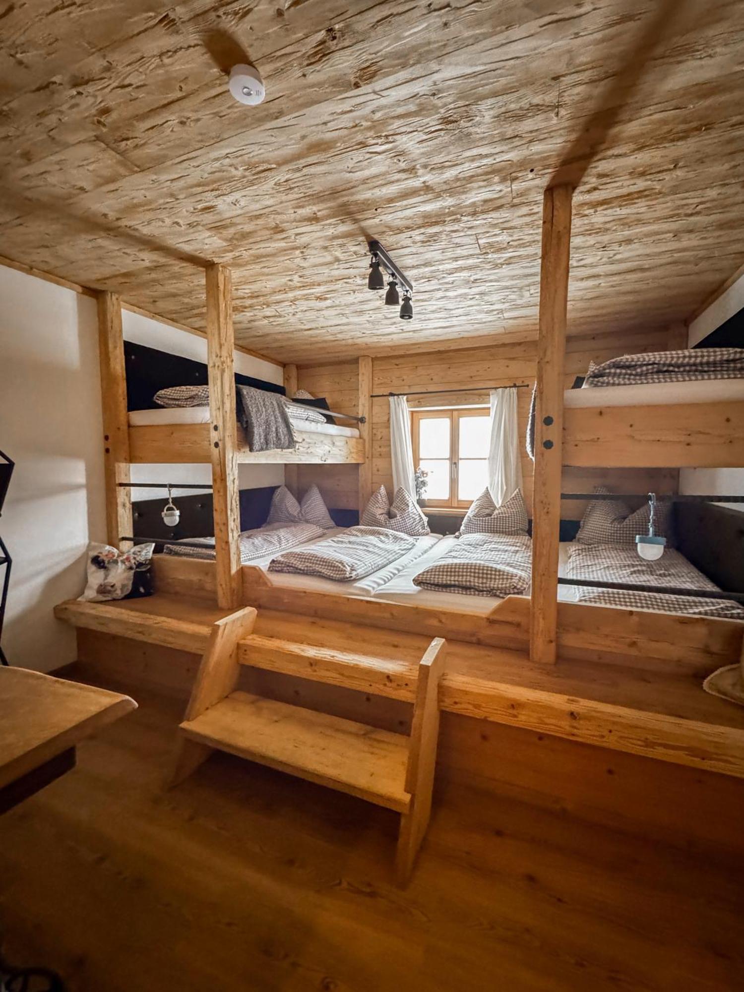 Hotel Peer Alm Navis Esterno foto
