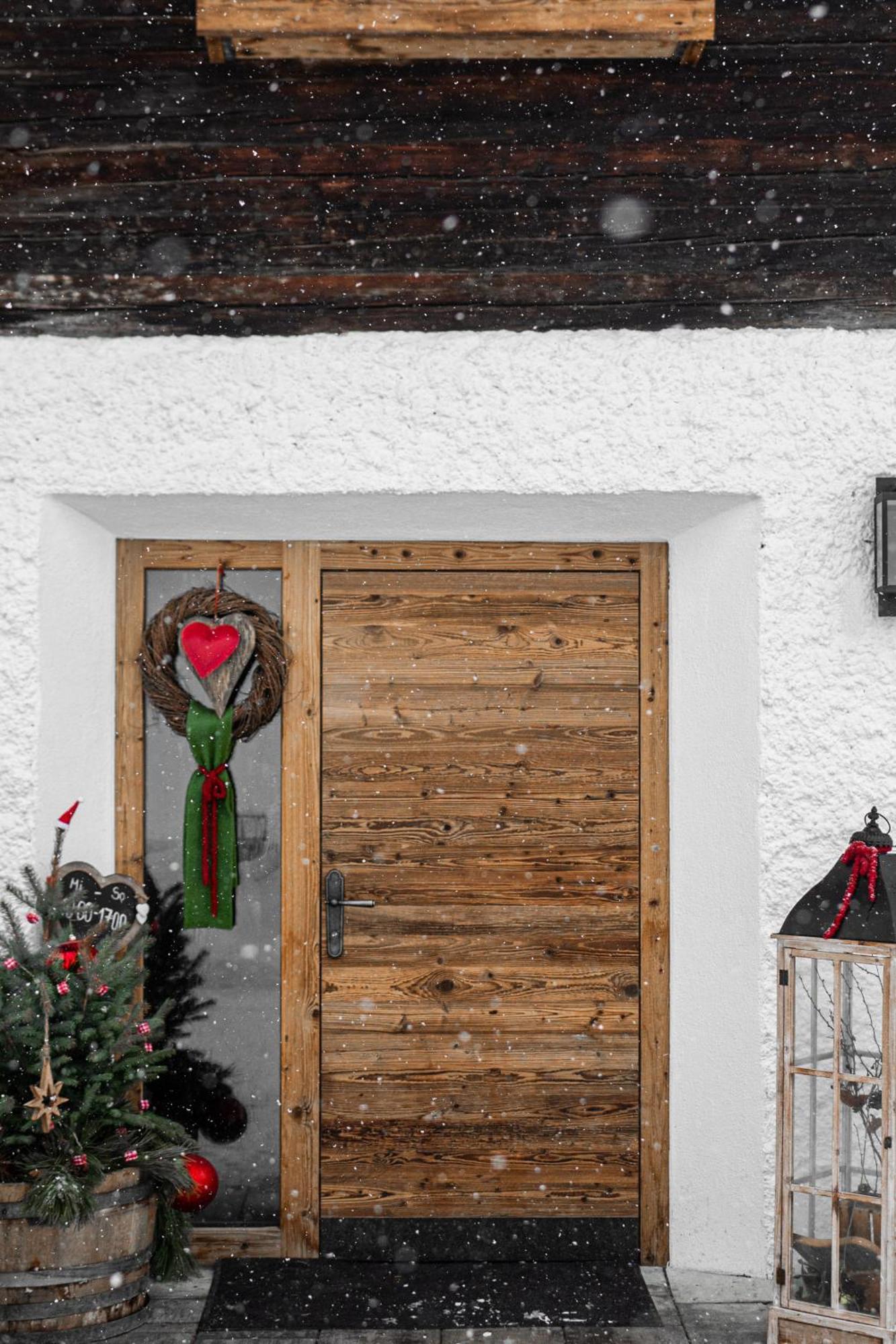 Hotel Peer Alm Navis Esterno foto